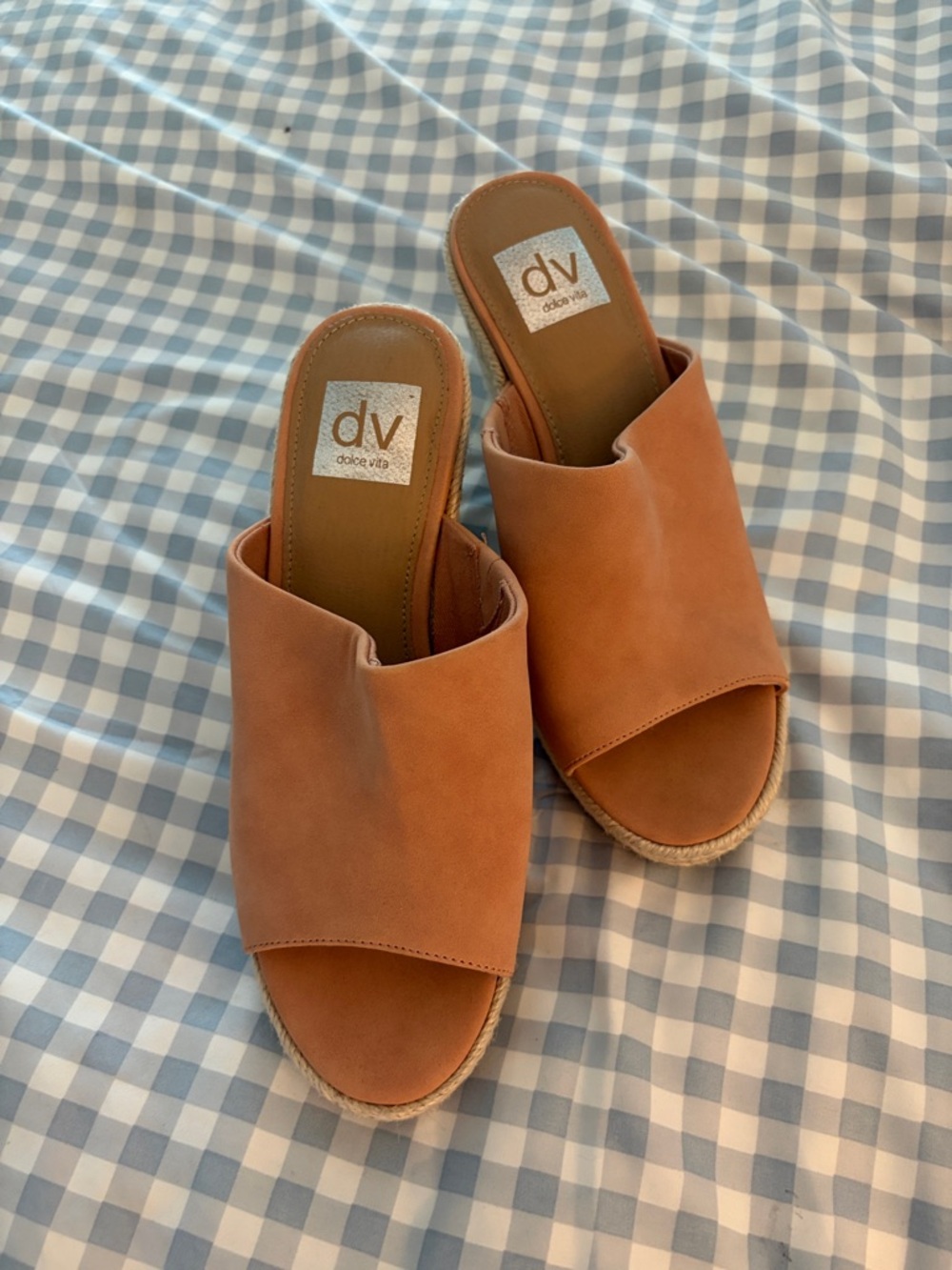 DV by Dolce Vita Suede Peach/Tan Open-Toe Mule Slides